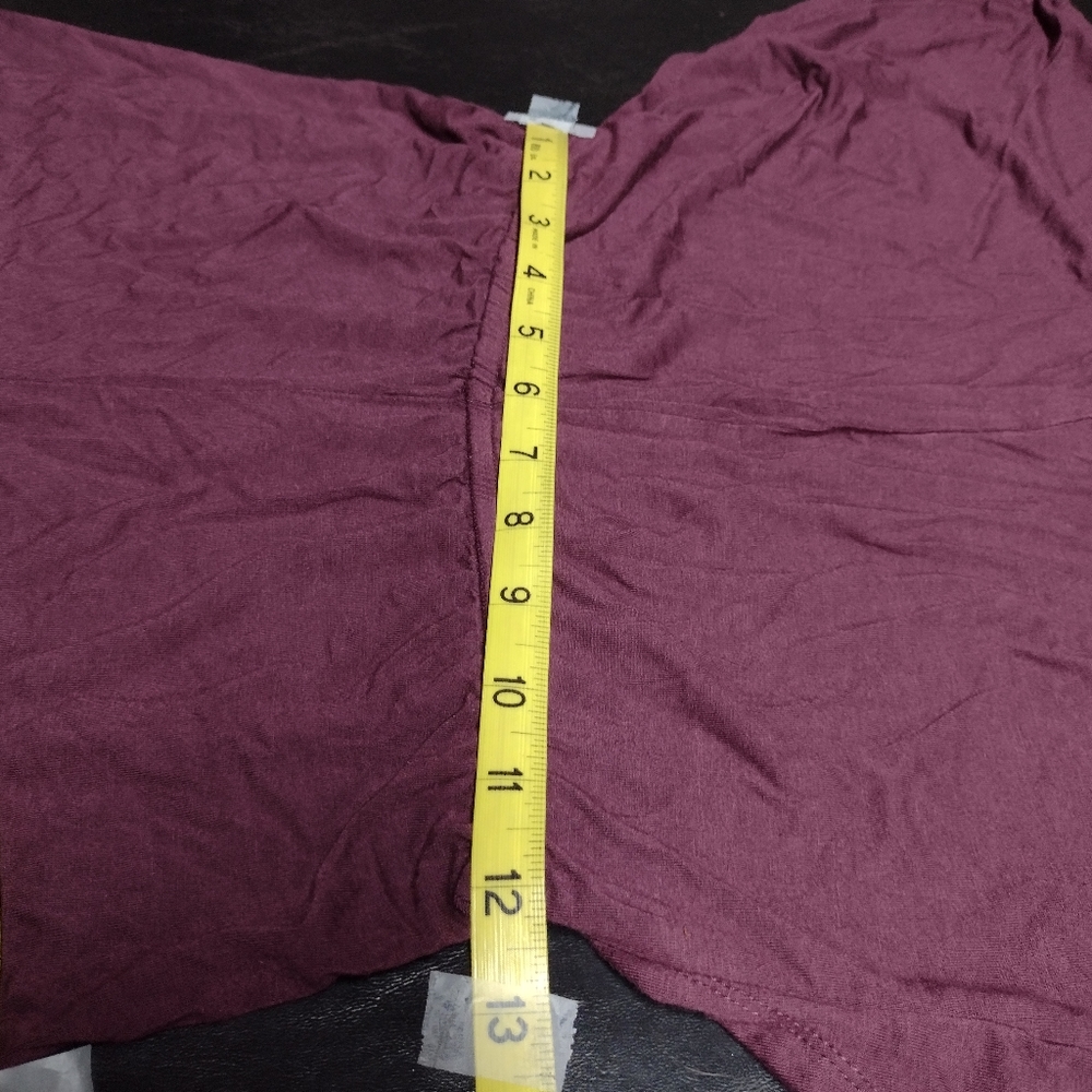 art class Burgundy Short Sleeve V-Neck Romper - Picture 6 of 14